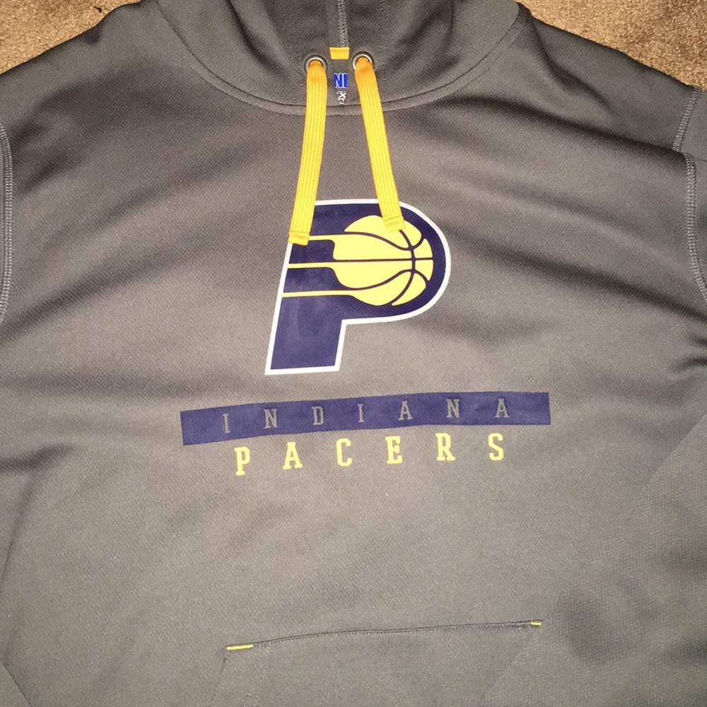 Mens XL Pacers NBA official brand hoodie - Picture 2 of 2